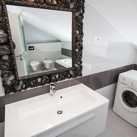 Lägenhet Il Giardino Makarska