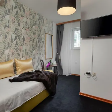 Il Giardino * Makarska